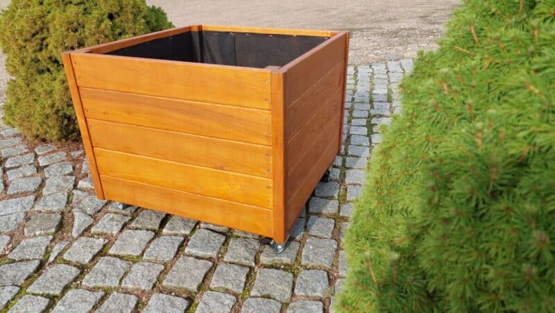 Plantekasse Eivind 66x66x55cm Robinie/Teak