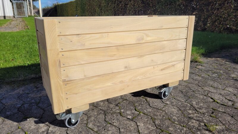 Plantekasse EivindPlus 90x40x46/56cm, Robinie, På hjul - Billede 8
